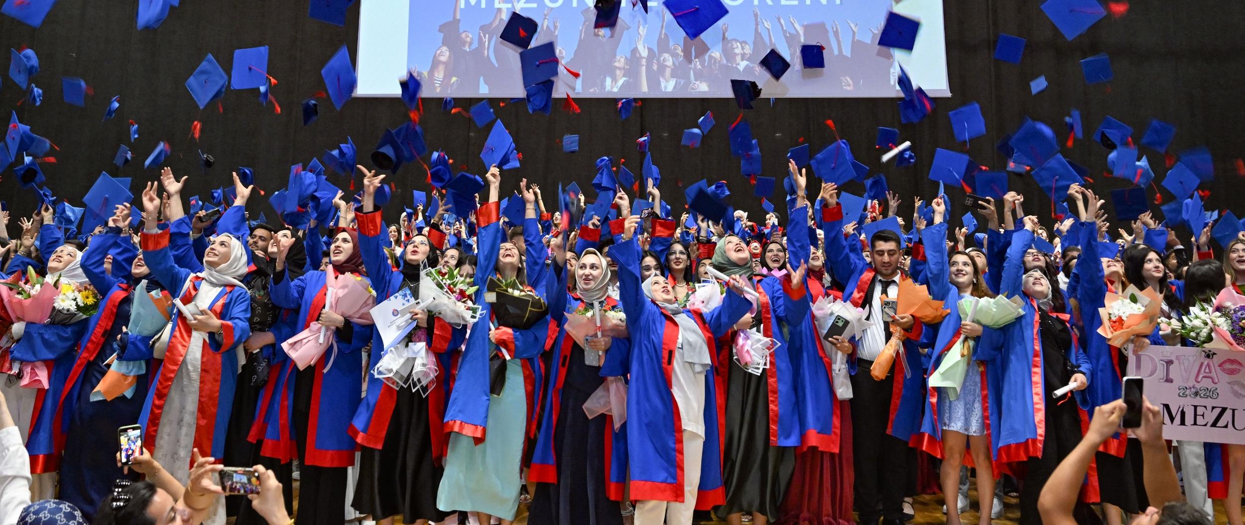2024-2025 Mezuniyet Töreni